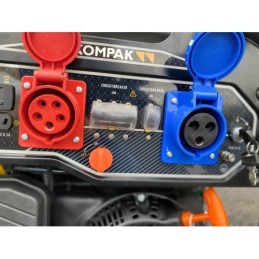 Prises 230V et 400V du groupe électrogène Gaz 8000W Monophasé et Triphasé Kompak K10000TET-DF