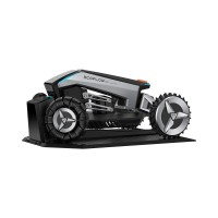 Blade robotic lawnmower